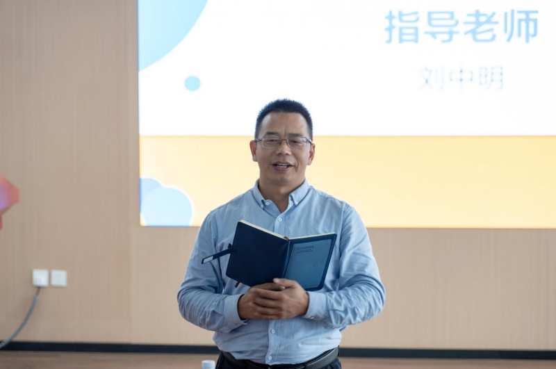 建筑与环境工程学院院长盛明强对协会现阶段取得的成就表明了高度的